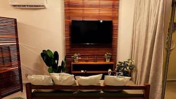 Deluxe appartement | Woonruimte | Smart-tv