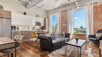 Apartamento | Camas com colchões de espuma com sistema de memória, Wi-Fi de cortesia