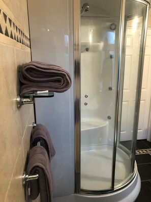 House | Bathroom | Shower, hair dryer, towels, soap