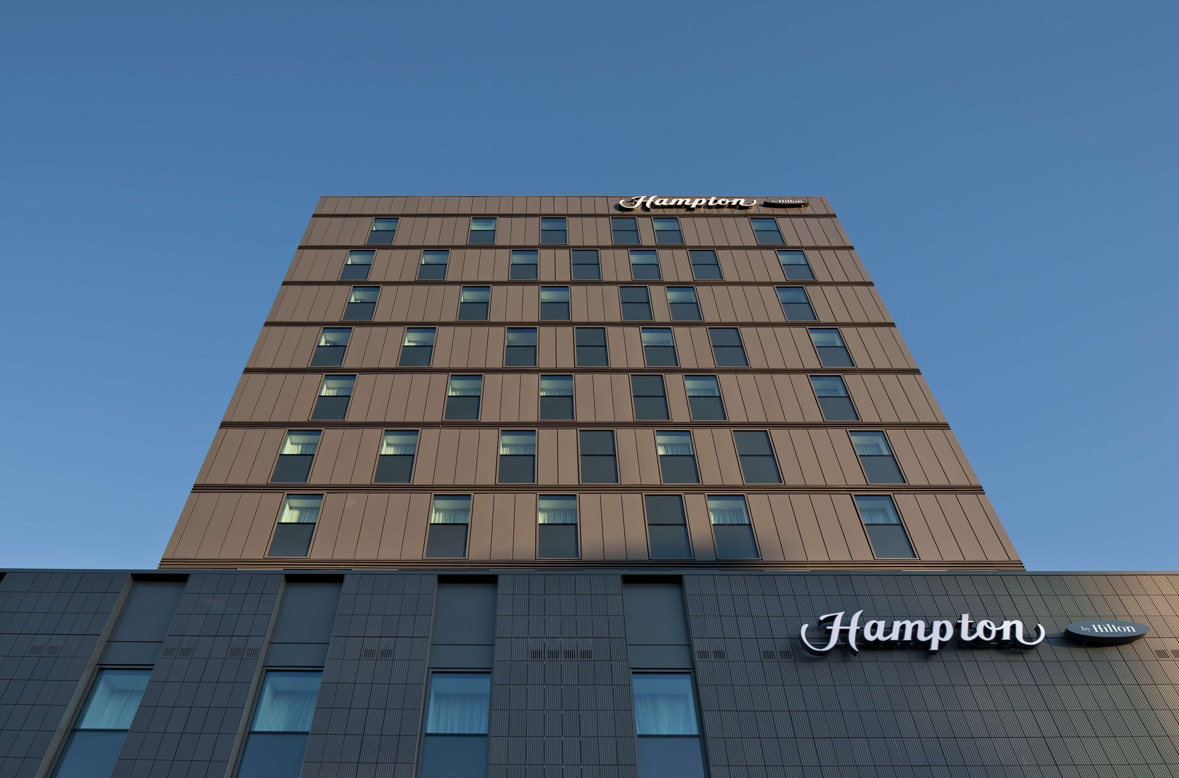 Photo - Hampton By Hilton Leeds City Centre