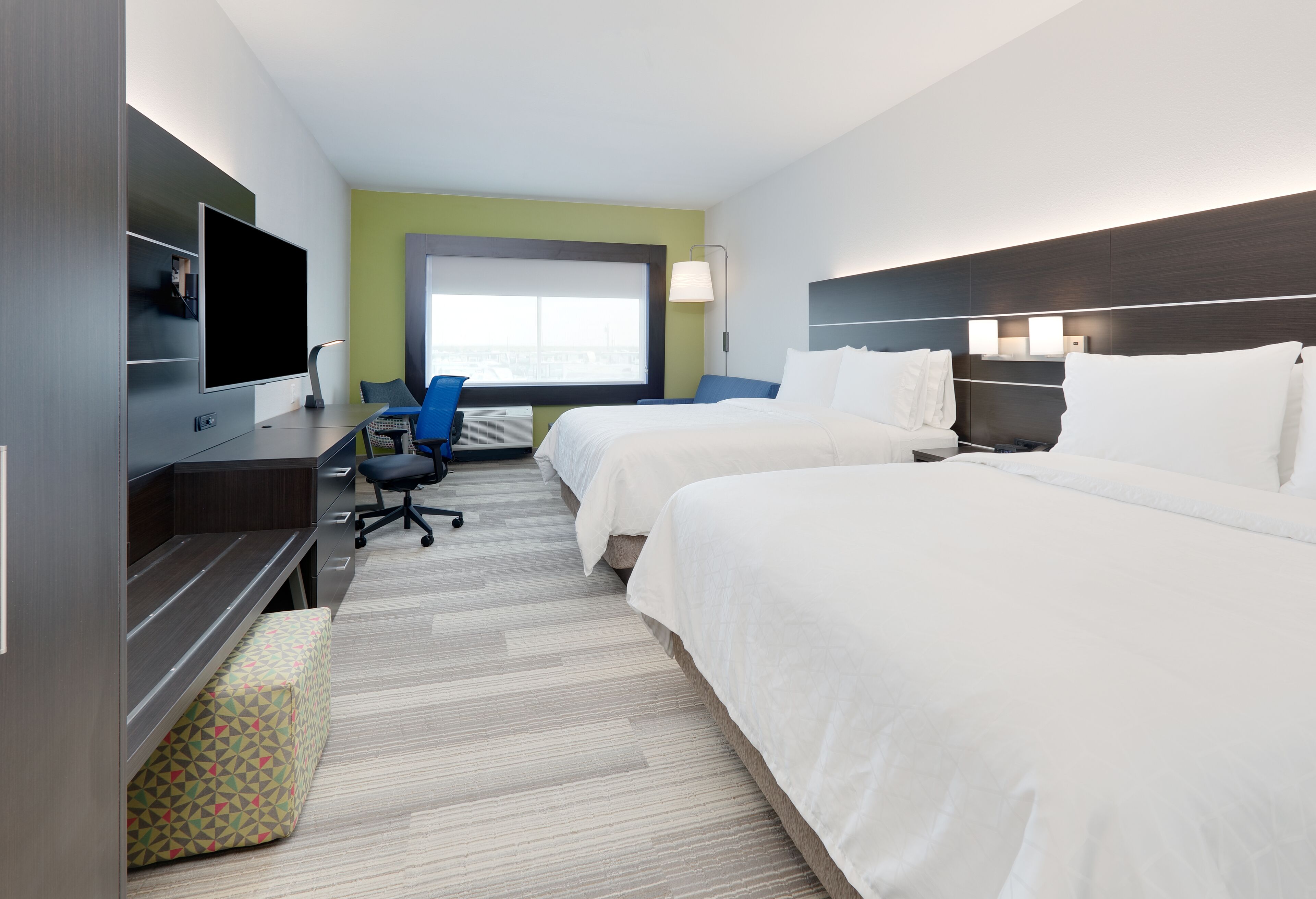 1 bedroom, in-room safe, individually decorated, individually furnished