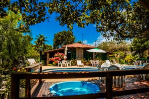 Outdoor pool - Pousada Boa Sorte (Prado)