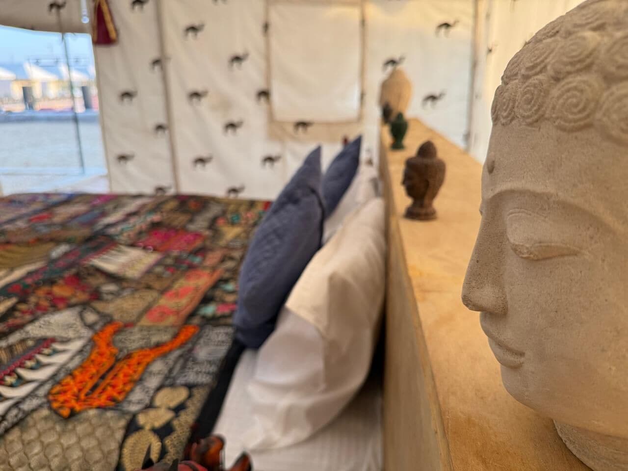 Lyxtält | 1 sovrum, ljudisolering, extrasängar och gratis wi-fi