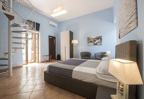 Double Room (Sea room) | Desk, soundproofing, free WiFi - Casa d'Amare (Sorrento)