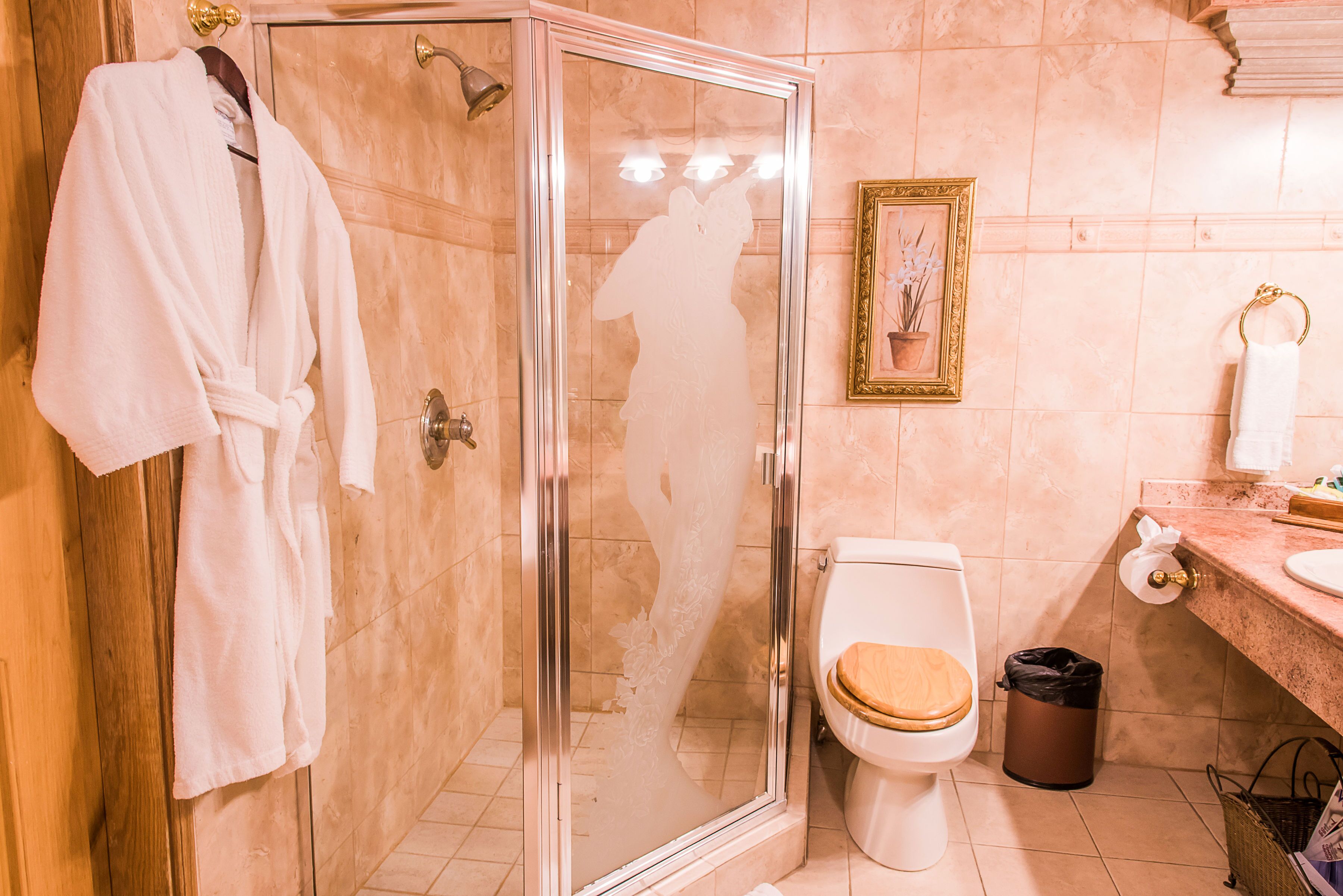 honeymoon suite | bathroom | shower, free toiletries, towels, soap