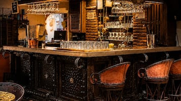 Bar (in der Unterkunft)