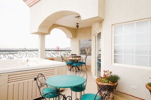 Presidential Suite | City view - Vacation Rentals María Bonita (Ciudad Juárez)