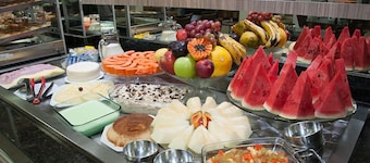 韋克托 II 號飯店