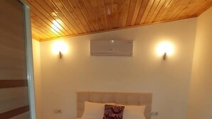 Business Bungalow