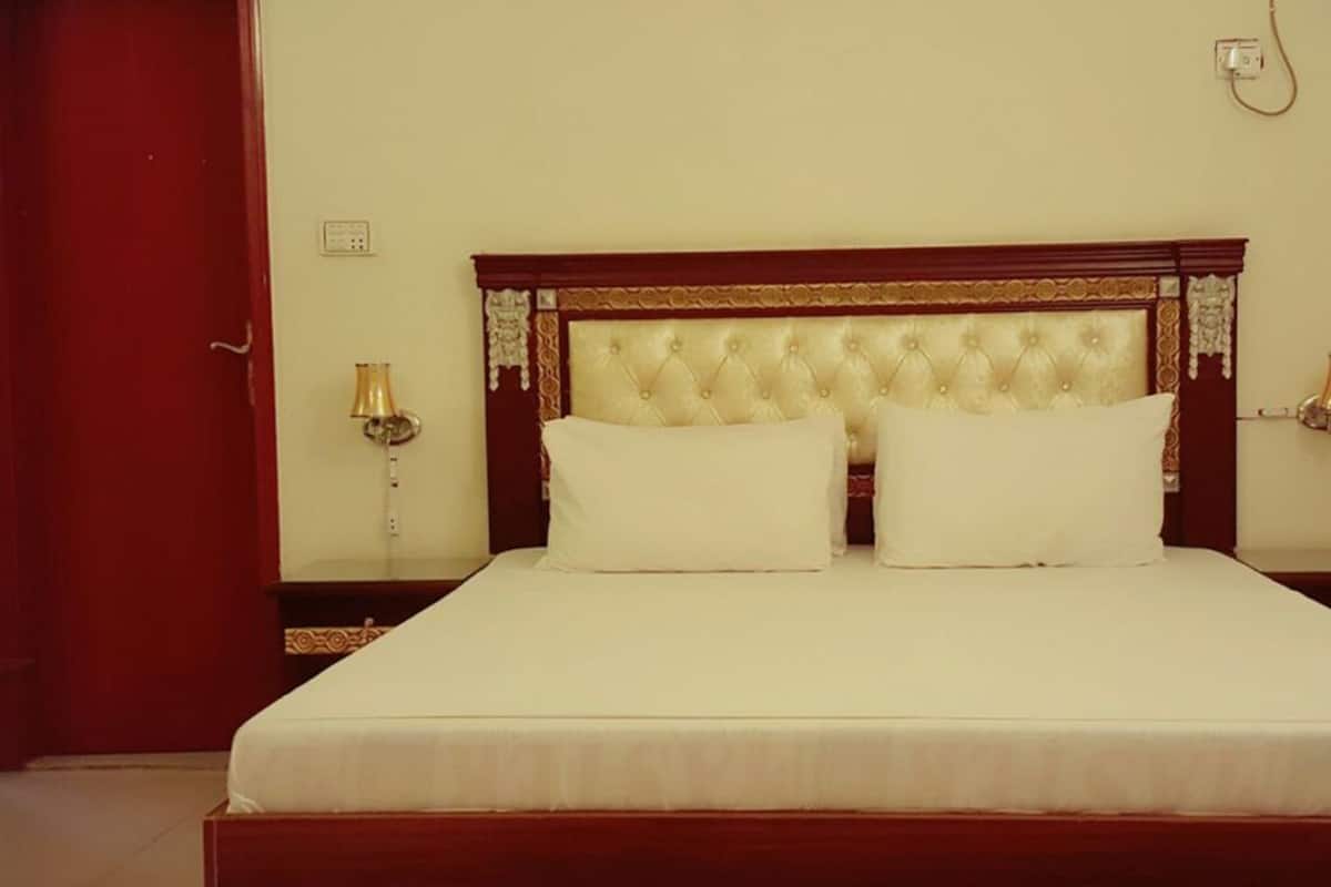 Family Room | Free WiFi