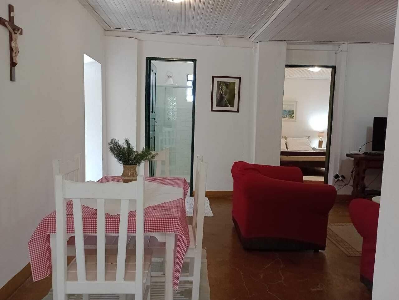 Bangalo familia, 2 quartos | Living area