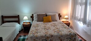 传统客房 | 迷你吧、免费 WiFi、床单