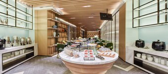 Atour Hotel Linkong New National Exhibition Beijing