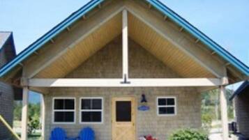 Bungalow | Exterior