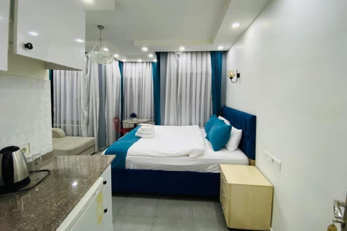 1 bedroom, premium bedding, desk, iron/ironing board