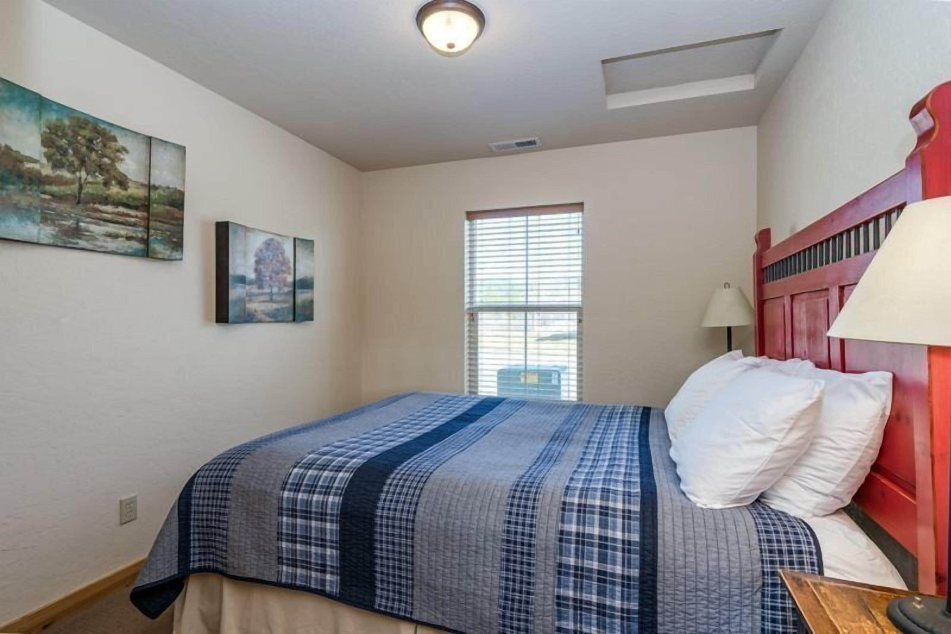 2 bedrooms, desk, free WiFi