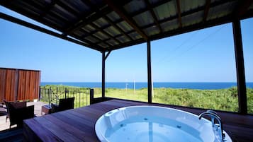 Bañera de hidromasaje exterior