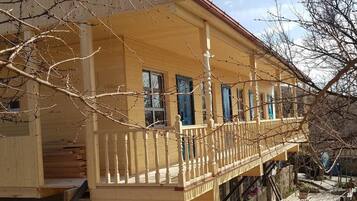 Standard Room, Private Bathroom | Free WiFi, bed sheets