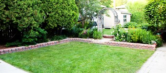 Quiet Getaway 3BR Home Near Downtown