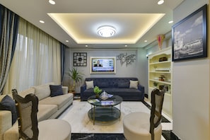 Coin salon dans le hall