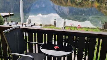 Single Room, Balcony, Lake View | View from room