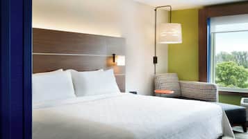 Standard Room, 1 King Bed, Accessible (Communications, Mobil, Roll In Shower)