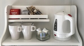 Habitación triple | Café o cafetera