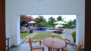 Superior Room | 1 bedroom, desk, laptop workspace, iron/ironing board