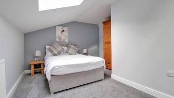 Desk, iron/ironing board, free WiFi, bed sheets