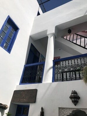Exterior detail - Riad Dar Lfonoun (Marrakech)