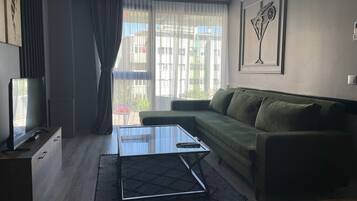 Luxury Condo, 1 Bedroom | View from room