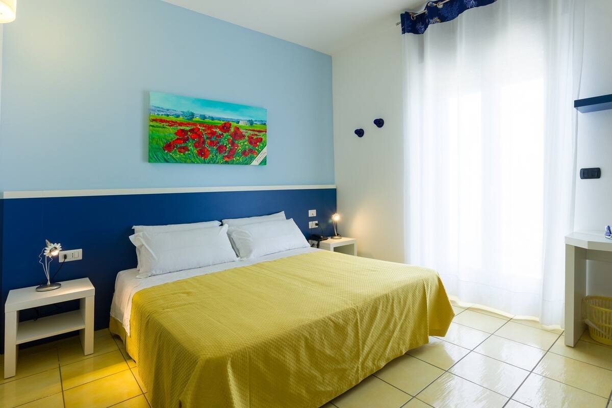 Két bảo mật tại phòng, phòng cách âm, bàn ủi/dụng cụ ủi quần áo