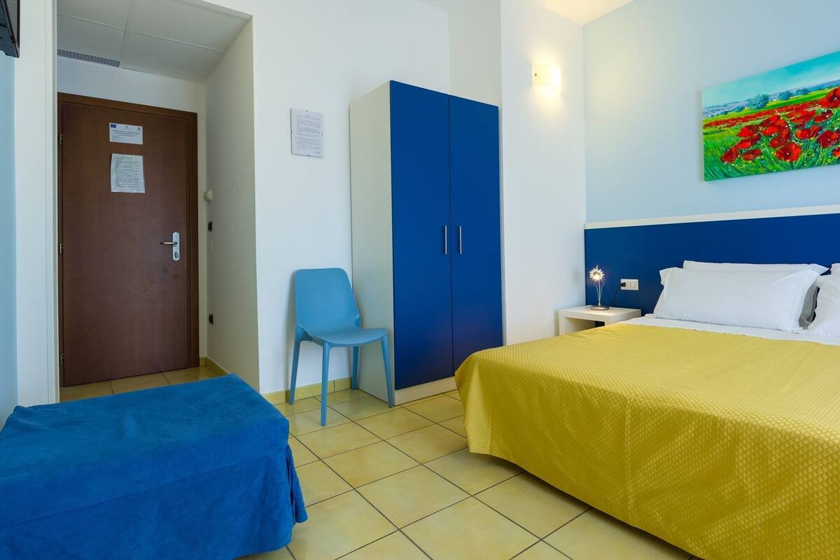 Két bảo mật tại phòng, phòng cách âm, bàn ủi/dụng cụ ủi quần áo