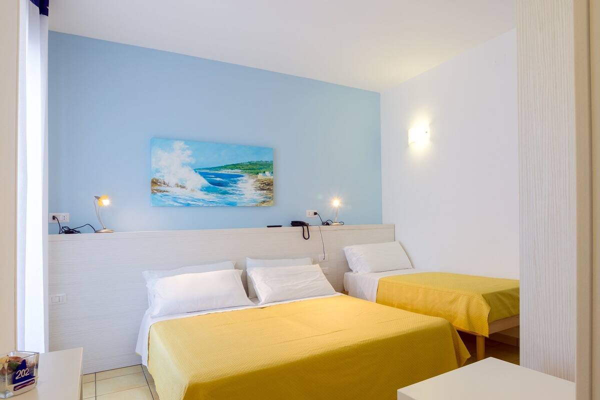 Két bảo mật tại phòng, phòng cách âm, bàn ủi/dụng cụ ủi quần áo