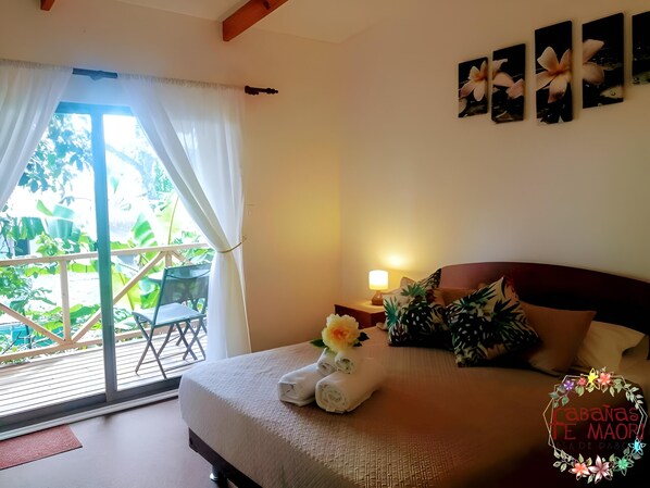 1 habitación, decoración personalizada y muebles diferentes