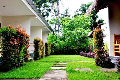 Sammy Cottage Senggigi