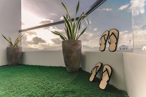 Luxury Apartment | Balcony - Olivia Apartment (Nha Trang)