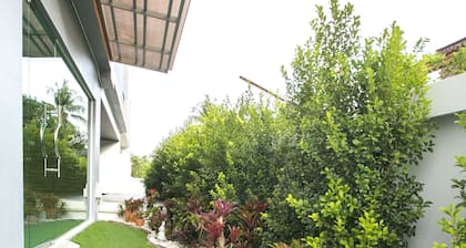 Thawan Apartment