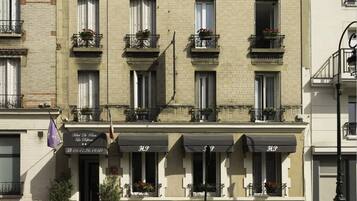 Facciata della struttura