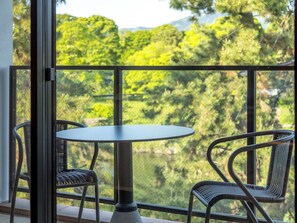 Moderate Twin Room B | Terrace/patio - Hotel Riverte Kyoto Kamogawa (Kyoto)