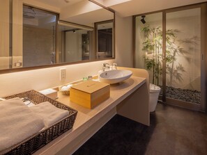 Bathroom - Hotel Riverte Kyoto Kamogawa (Kyoto)