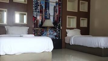 1 quarto, escrivaninha, Wi-Fi de cortesia, roupa de cama