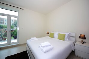 Apartment | 3 bedrooms, blackout curtains, free WiFi - Signature Holiday Home-Masakin Al Furjan (Dubai)