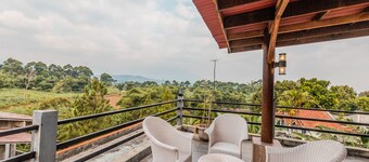 Hotel O Bogor Puncak Near Padang Golf Bukit Pelangi Formerly Gunung Geulis Village