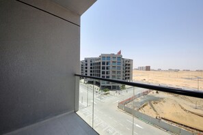 Terrace/patio - Signature Holiday Home-MAG 5 DUBAI SOUTH (Dubai)
