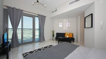 Apartment | 1 bedroom, blackout drapes, free WiFi