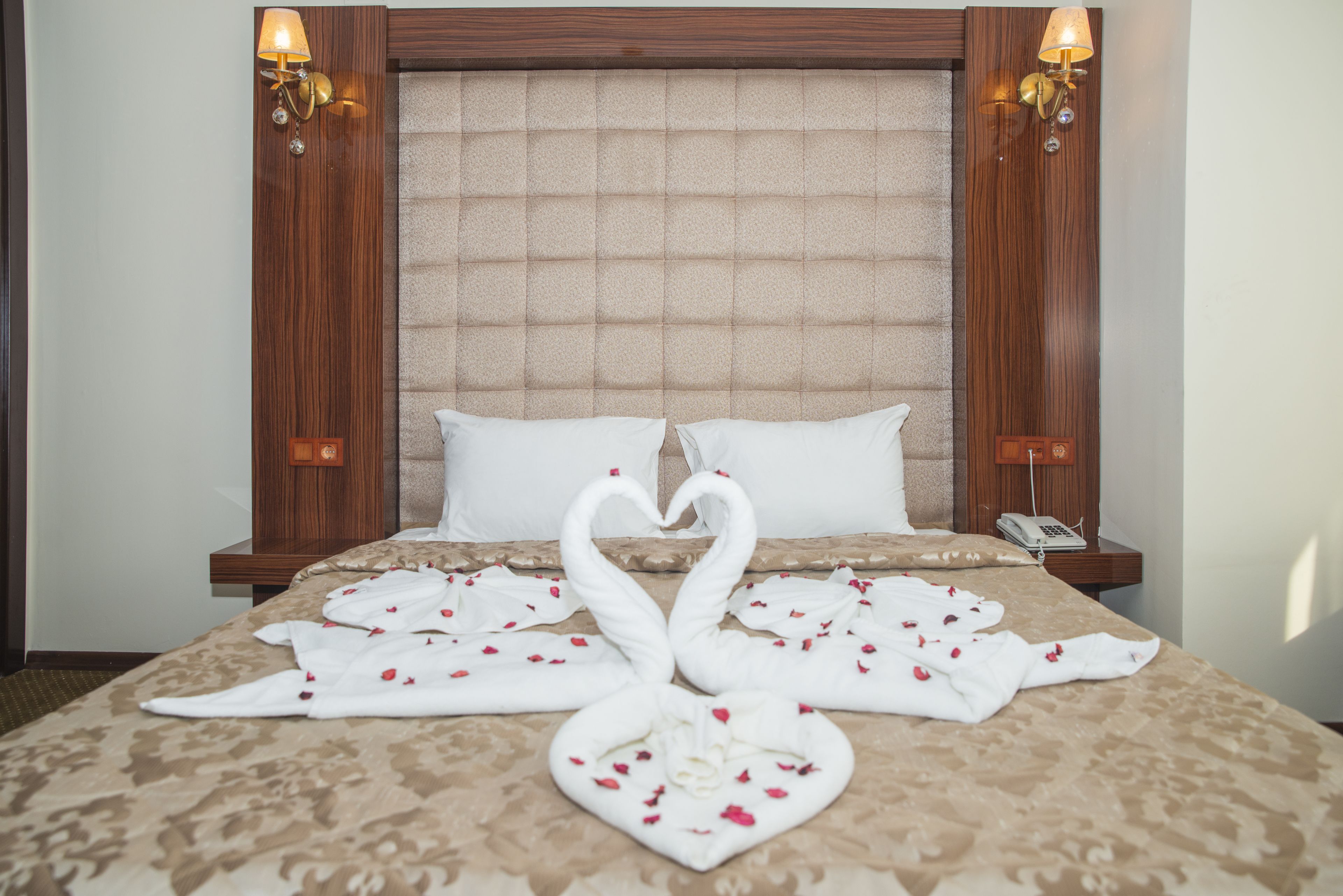 Standard Double or Twin Room | Individually furnished, blackout drapes, soundproofing