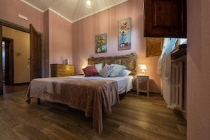 Premium bedding, in-room safe, free WiFi, bed sheets - B&B Casalisa (Fucecchio)