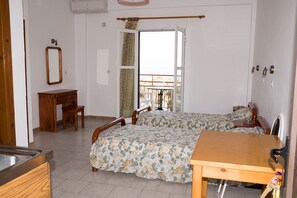 Iron/ironing board, free WiFi, bed sheets - Mejanis (Corfu)