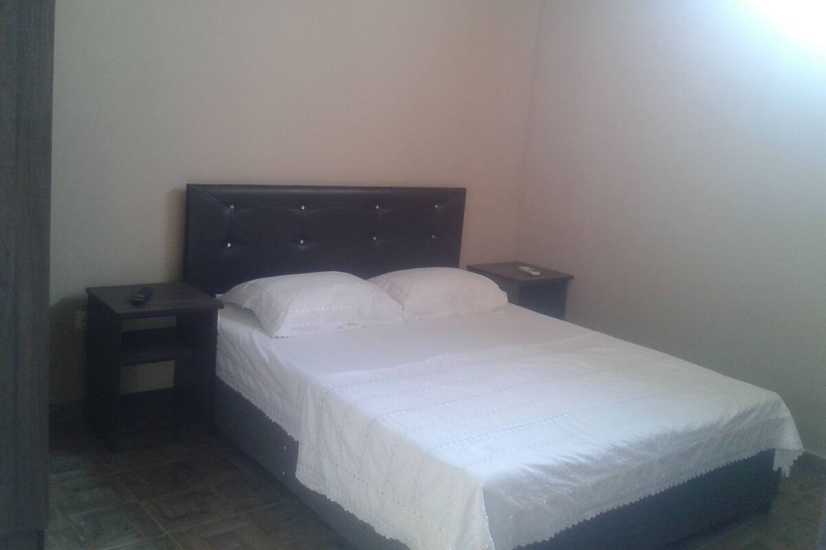 Basic Double or Twin Room | 1 bedroom, iron/ironing board (on request), cribs (surcharge)